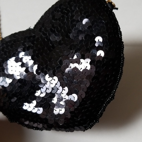 H&M Black Sequin Heart Beaded Crossover Bag - Picture 4 of 8